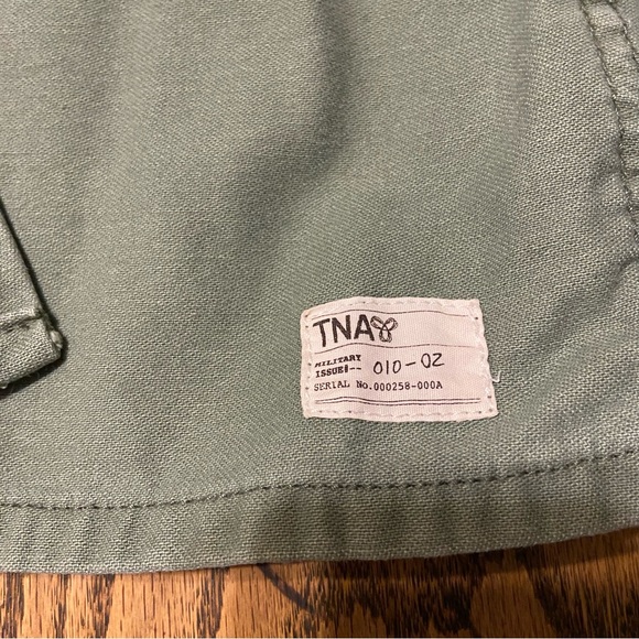 TNA Khaki Army Green Button Up Shirt - Picture 2 of 9